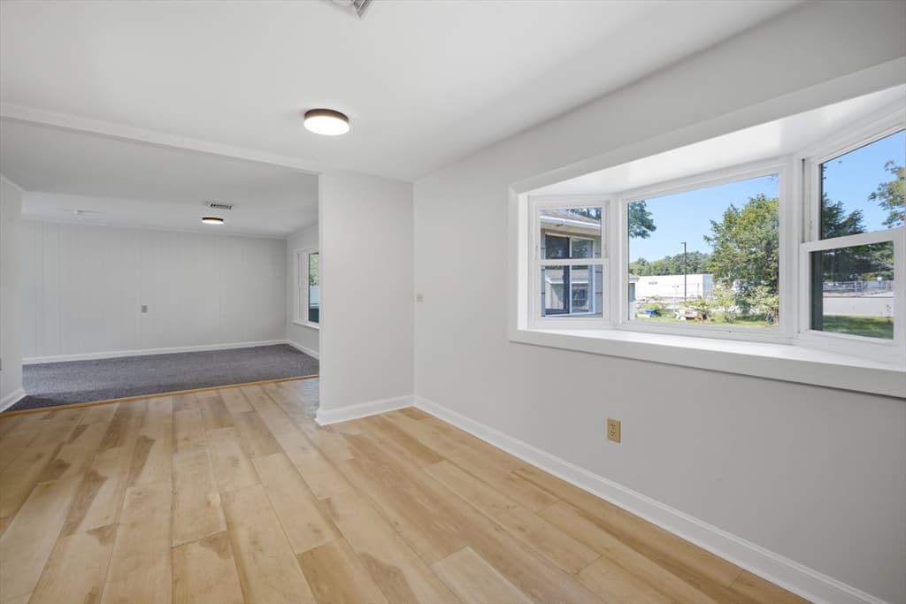 154 Maple Street, Lexington MA 02420 photo 8