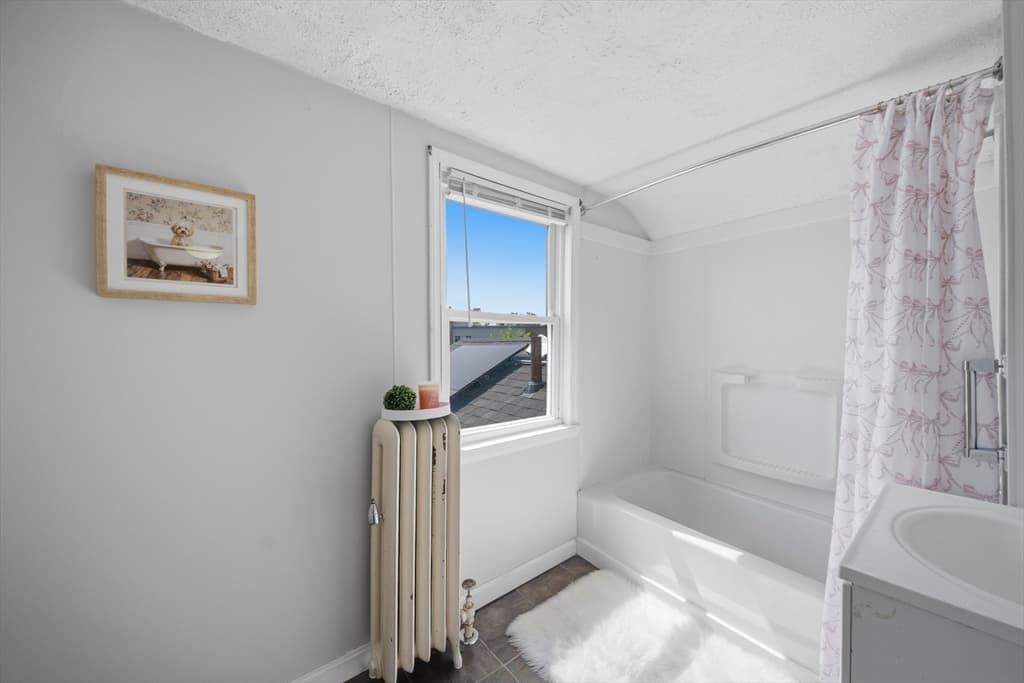59 Lancaster St, Leominster MA 01453 photo 22
