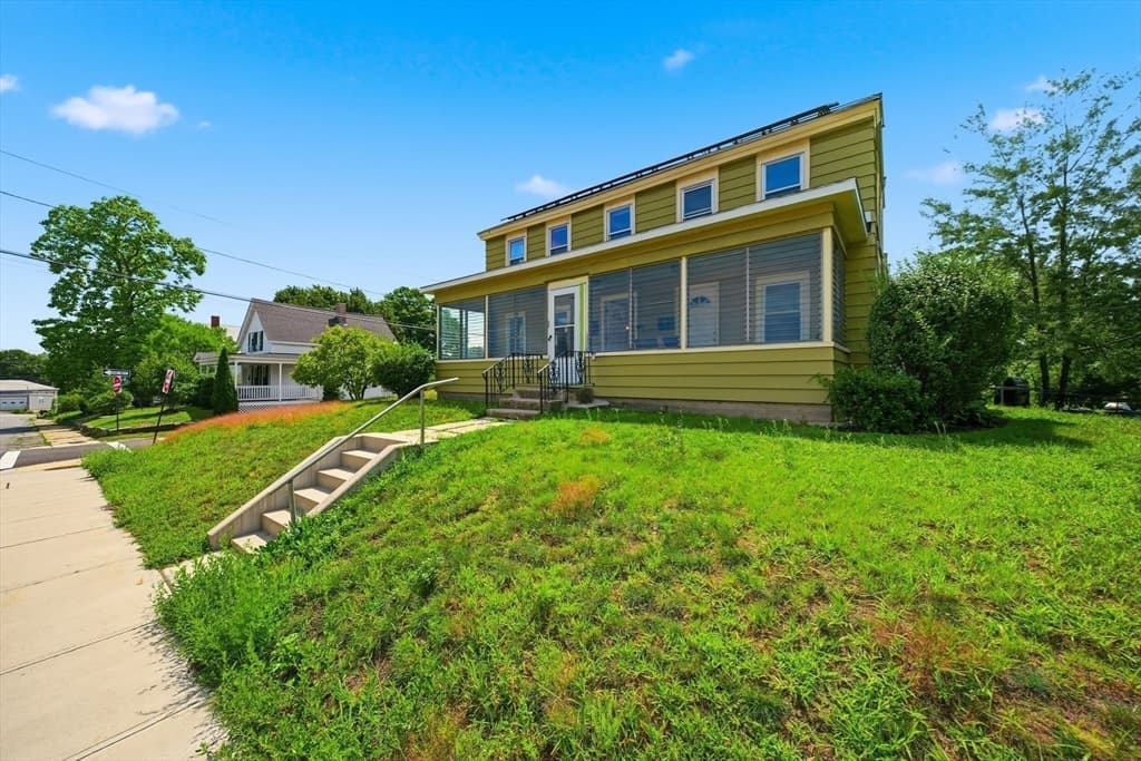 59 Lancaster St, Leominster MA 01453 photo 33