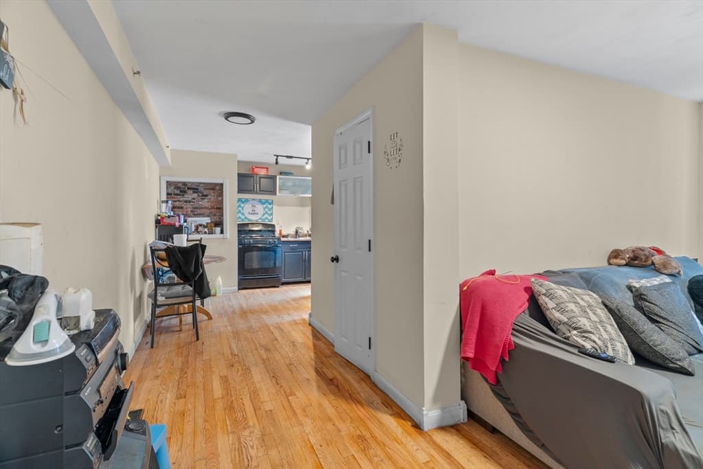 122 Winthrop St, Taunton MA 02780 photo 32
