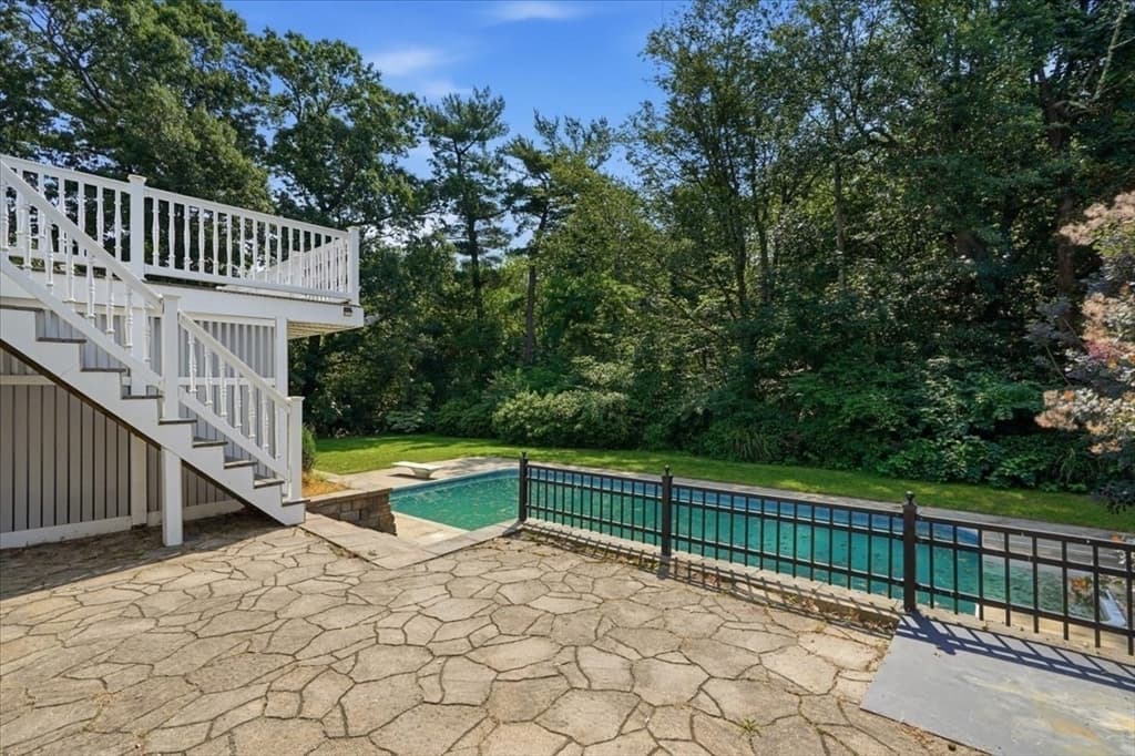 55 Vfw Drive, Rockland MA 02370 photo 17