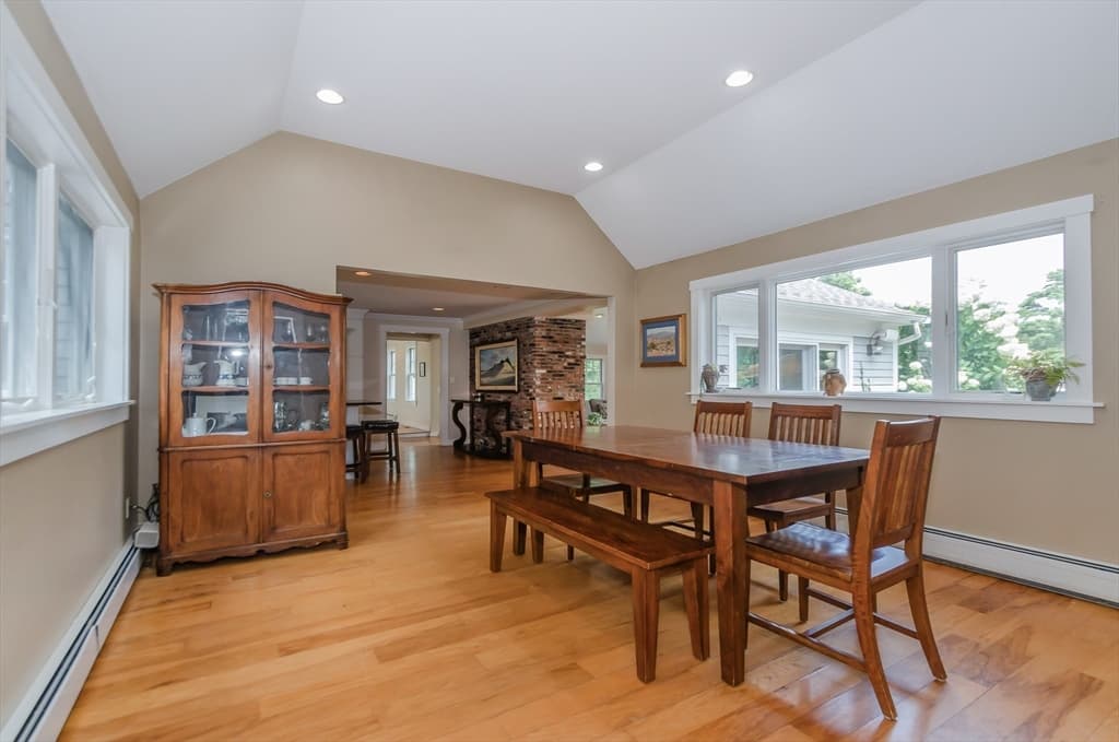 Single Family Residence at 19 Register Rd, Marion MA 02738, Marion, photo 10 of 35