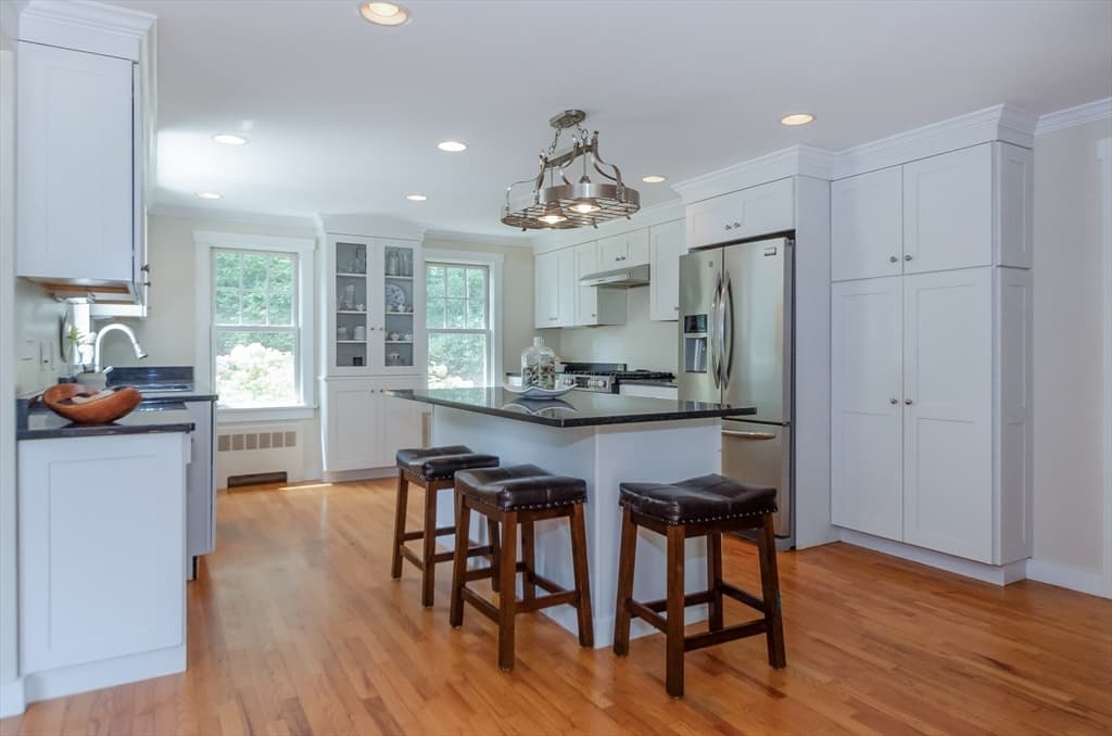 Single Family Residence at 19 Register Rd, Marion MA 02738, Marion, photo 8 of 35