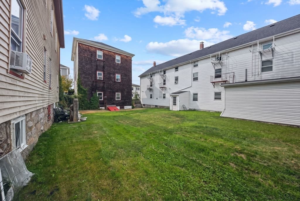 231 County St, Fall River MA 02723 photo 37