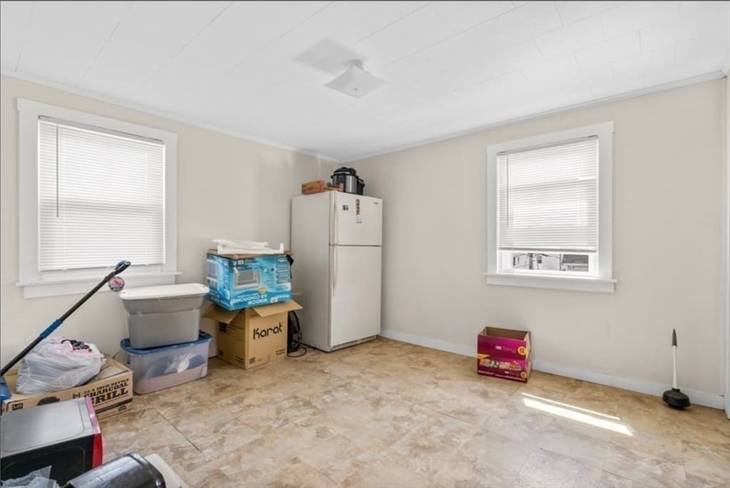 231 County St, Fall River MA 02723 photo 29