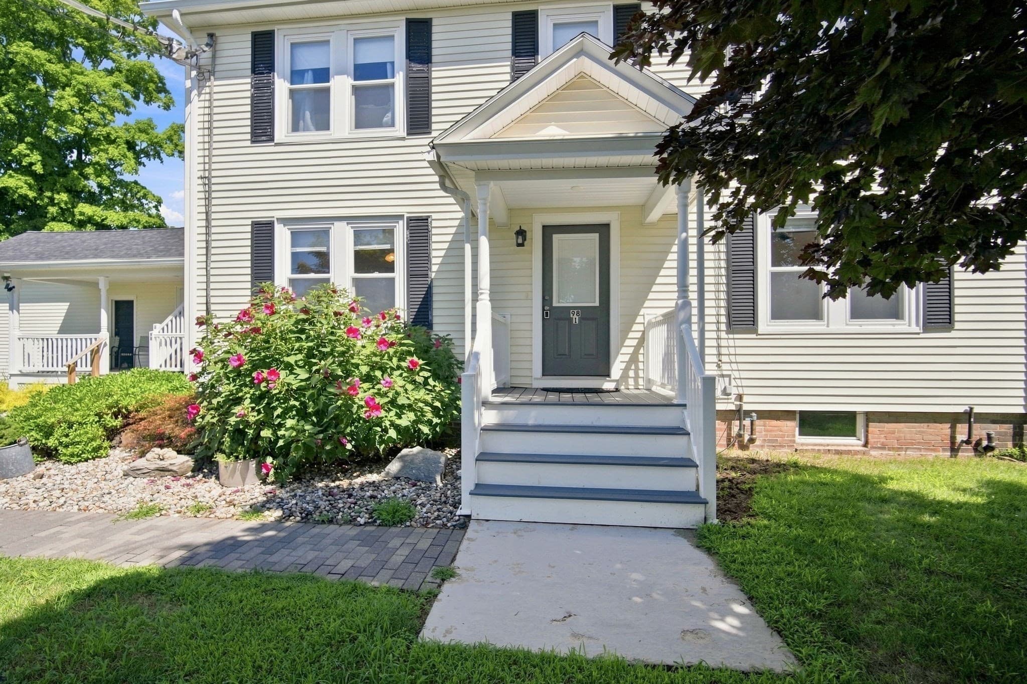2 Family - 2 Units Up/Down at 98 Stockbridge Rd, Hadley MA 01002, photo 5 of 42
