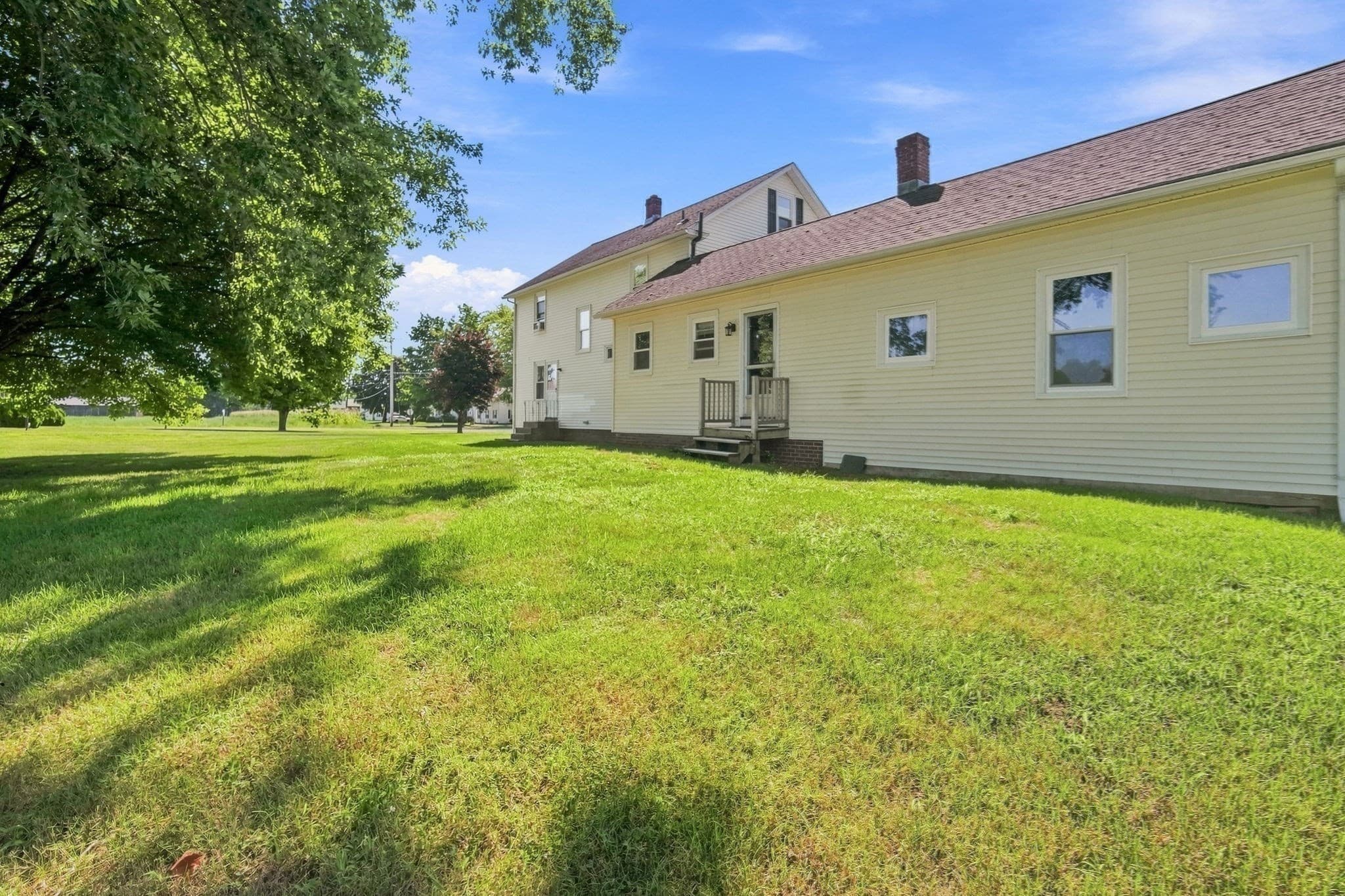 2 Family - 2 Units Up/Down at 98 Stockbridge Rd, Hadley MA 01002, photo 35 of 42