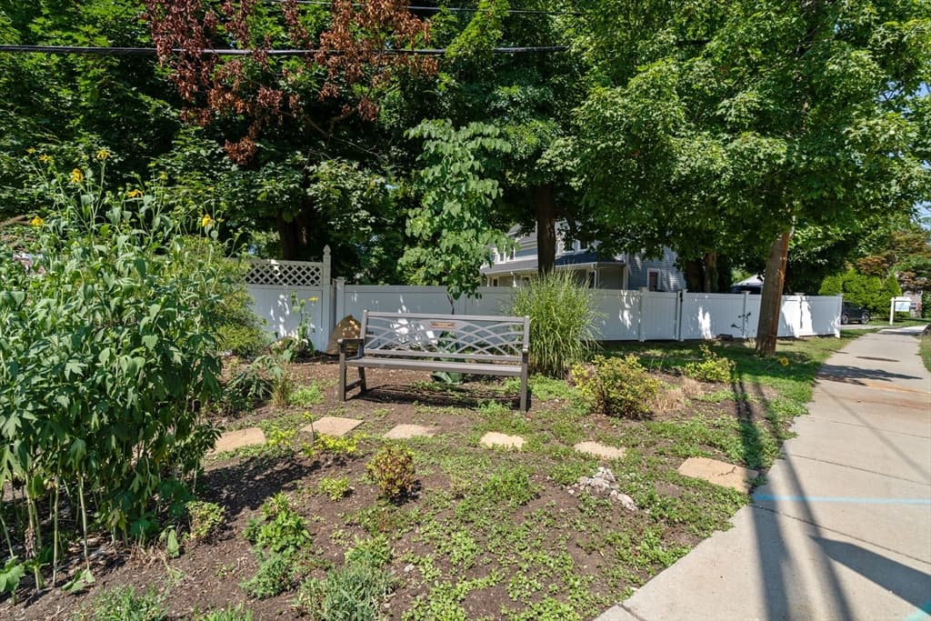 613 Grove St # 613, Newton MA 02462 photo 16