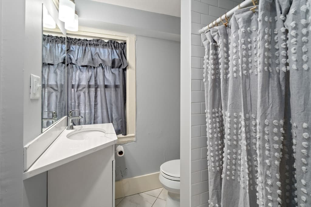 613 Grove St # 613, Newton MA 02462 photo 7