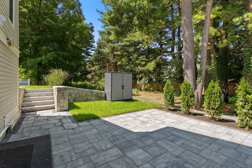 613 Grove St # 613, Newton MA 02462 photo 11