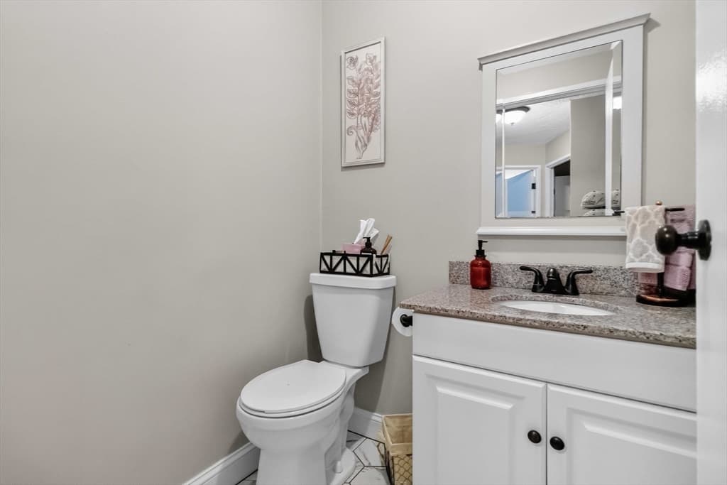 210 Fellsview Terrace # 212, Stoneham MA 02180 photo 12