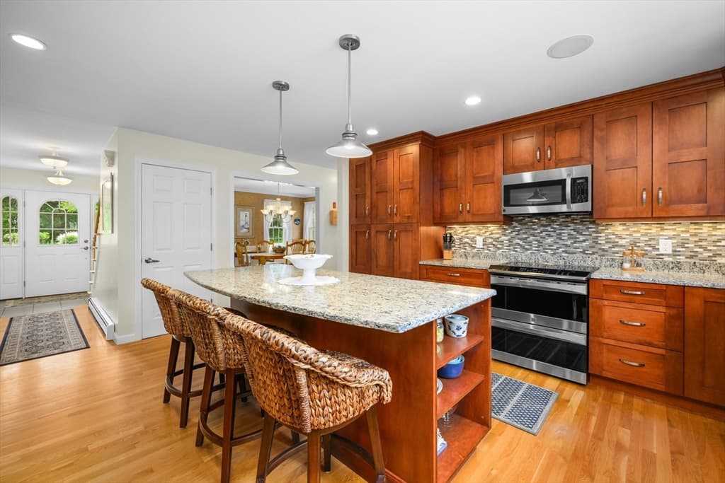91 Williston Road, Bourne MA 02562 photo 9