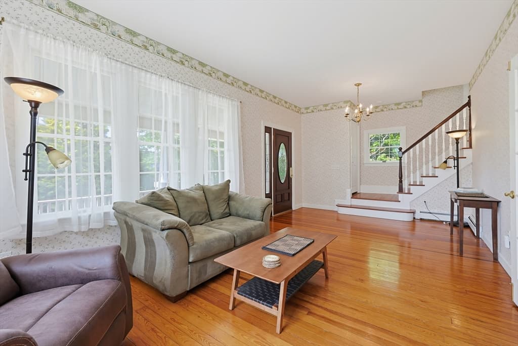 157 Taunton St, Wrentham MA 02093 photo 17