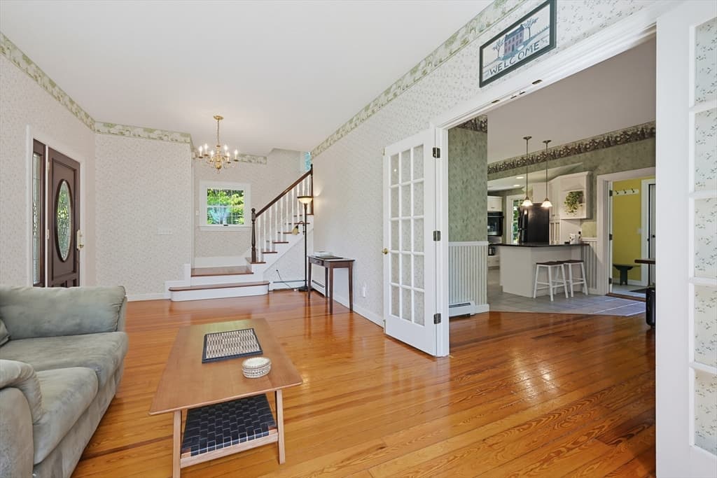 157 Taunton St, Wrentham MA 02093 photo 19