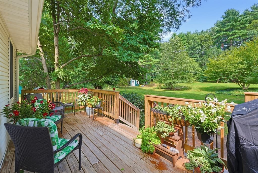 157 Taunton St, Wrentham MA 02093 photo 39