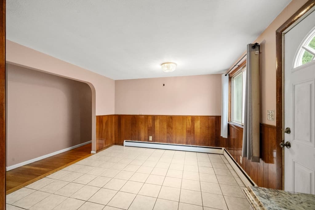 33 Cross St, Brockton MA 02301 photo 5