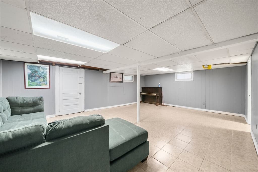 33 Cross St, Brockton MA 02301 photo 19