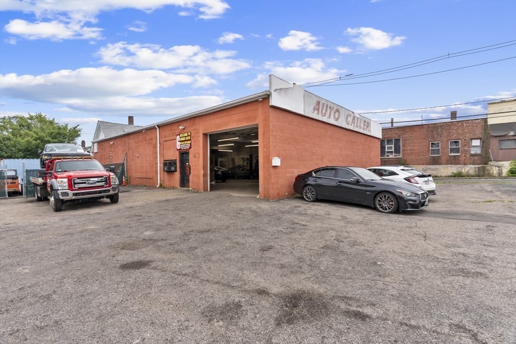 187 N Main St, Brockton MA 02301 photo 5