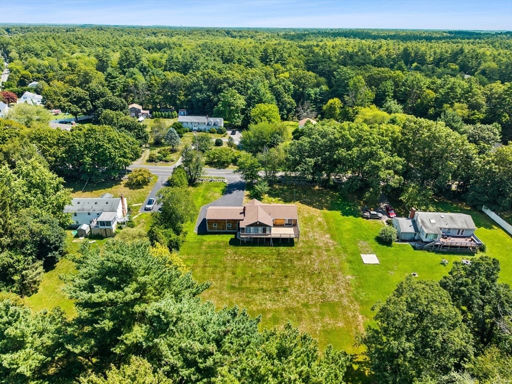 360 W Washington St, Hanson MA 02341 photo 7