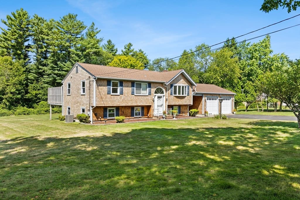360 W Washington St, Hanson MA 02341 photo 5