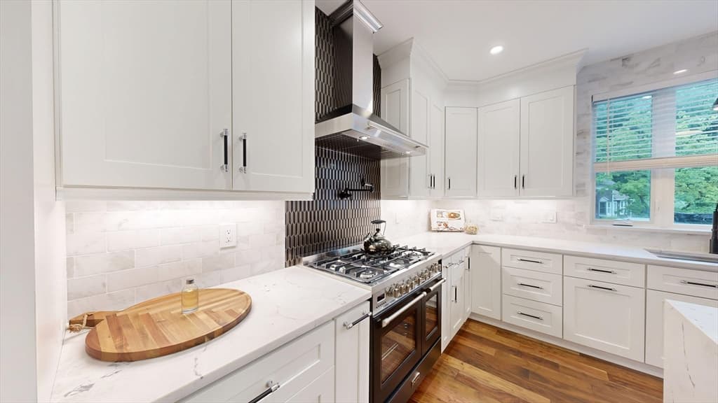 45 Clearwater Road, Newton MA 02462 photo 15
