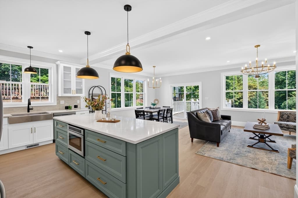 15 Milner Street, Waltham MA 02453 photo 9