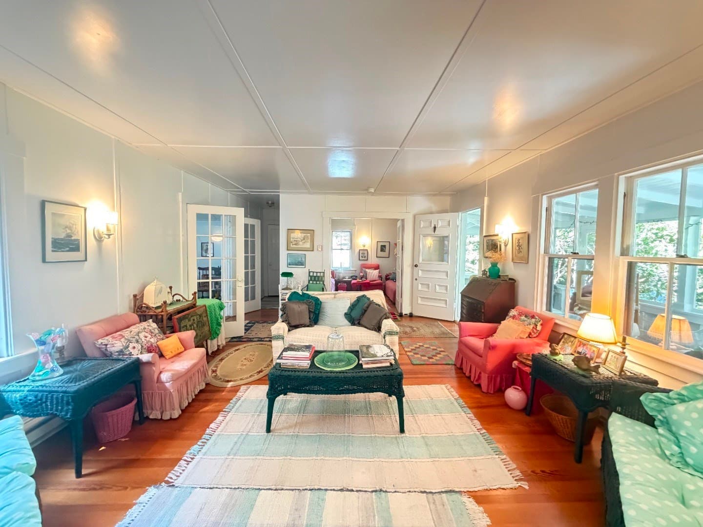 Single Family Residence at 528 Main Street, Tisbury MA 02568, photo 12 of 31