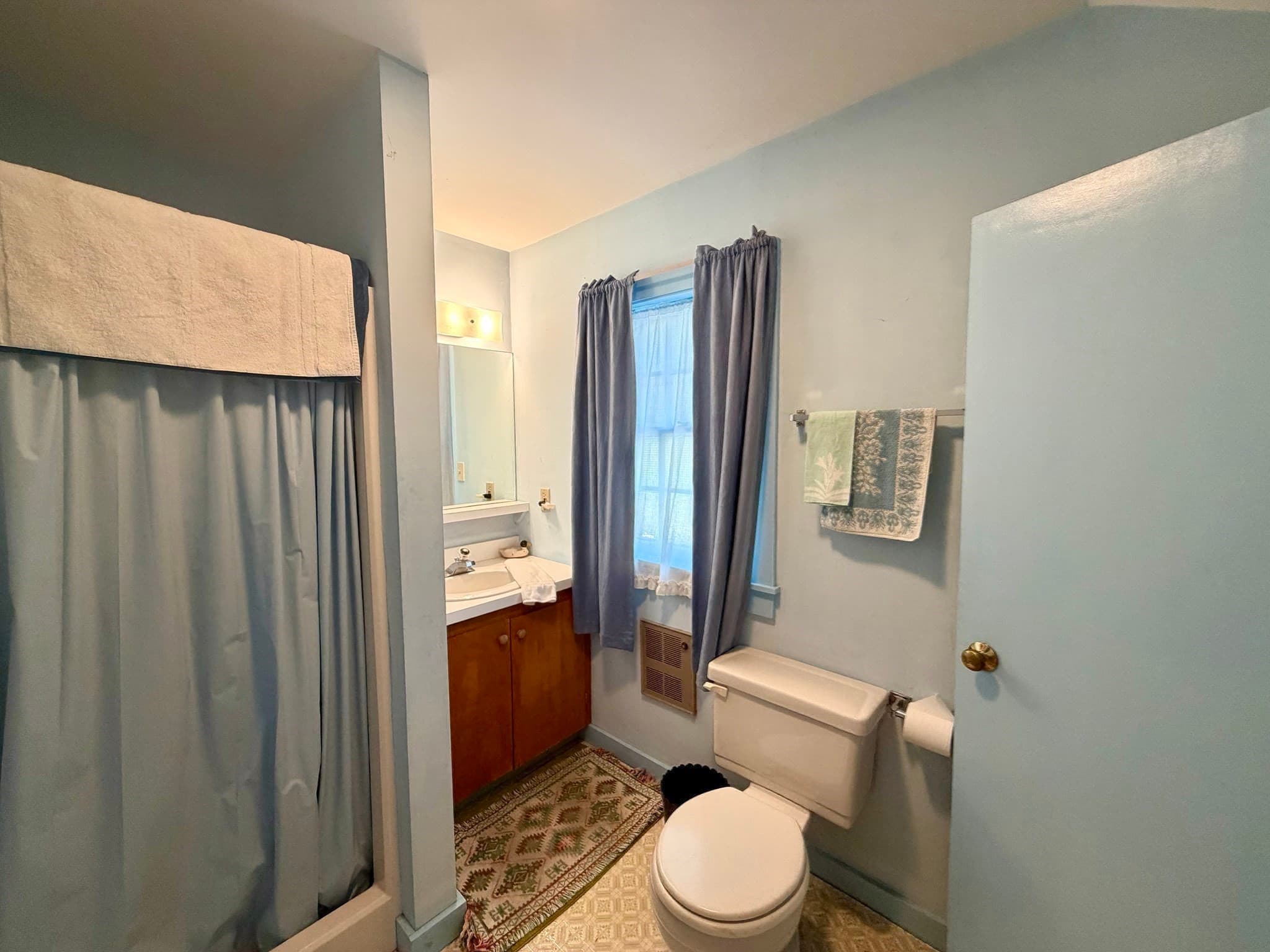 Single Family Residence at 528 Main Street, Tisbury MA 02568, photo 20 of 31