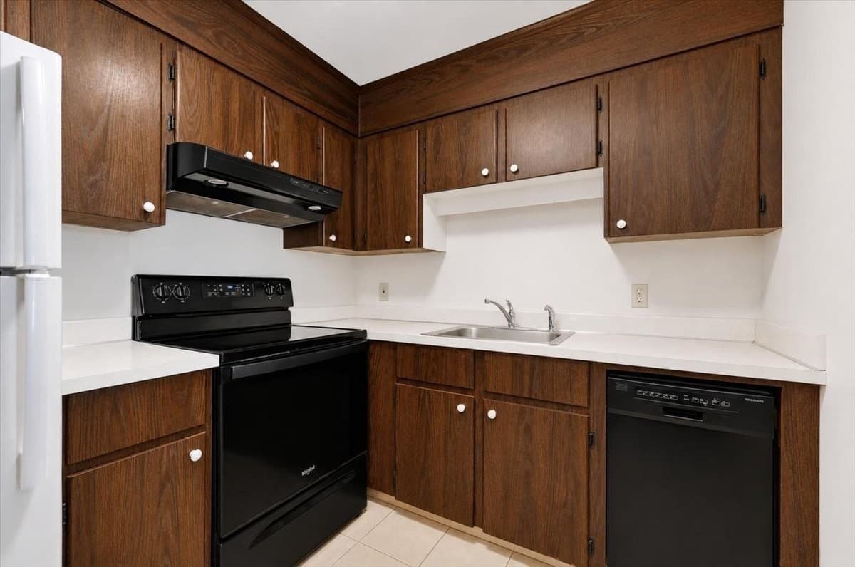 Condominium at 1801 Ocean Street # 33, Marshfield MA 02050, Marshfield, photo 7 of 17