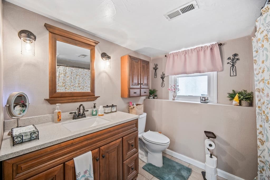 148 Rachel Dr, Taunton MA 02780 photo 24