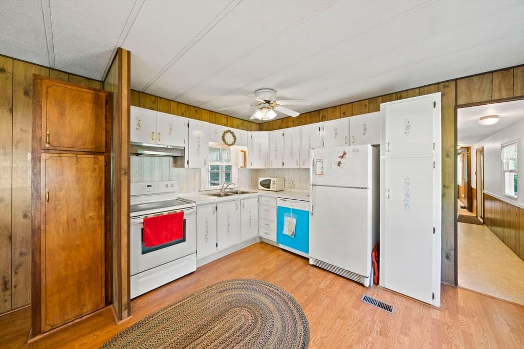 37-3 South Meadow Village, Carver MA 02330 photo 5