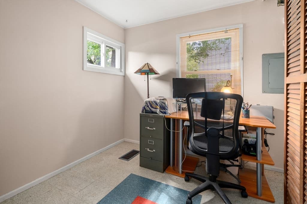 24 Vernon Road, Natick MA 01760 photo 9