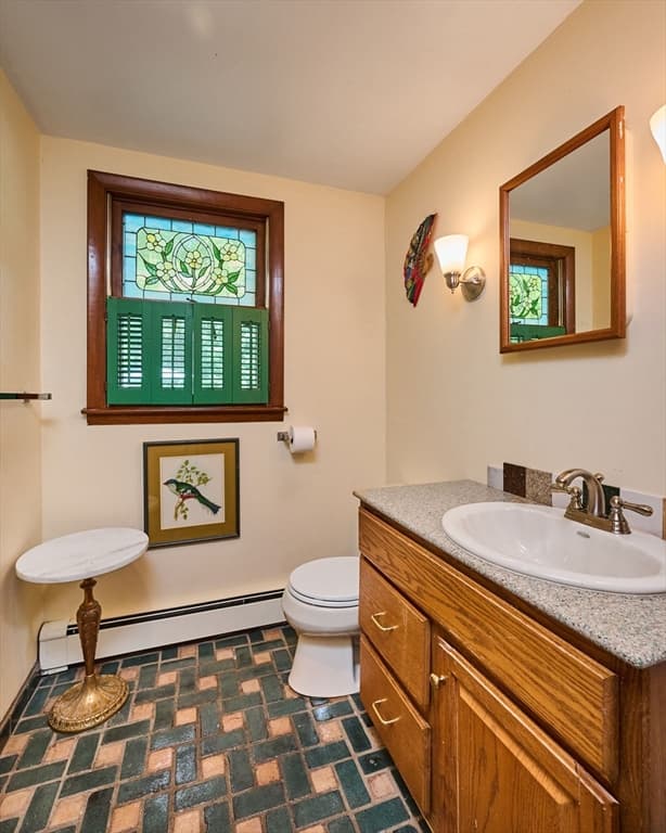 93 Arch St, Northampton MA 01053 photo 16
