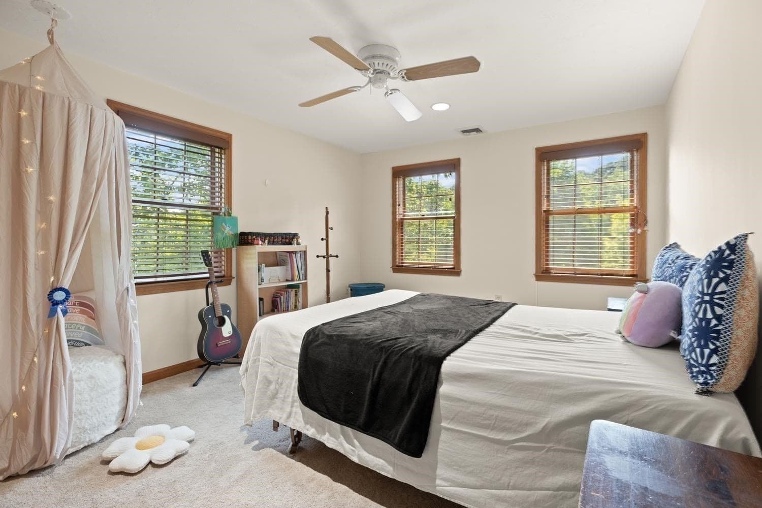 Single Family Residence at 73 Sudbury, Ashland MA 01721, Ashland, photo 9 of 40