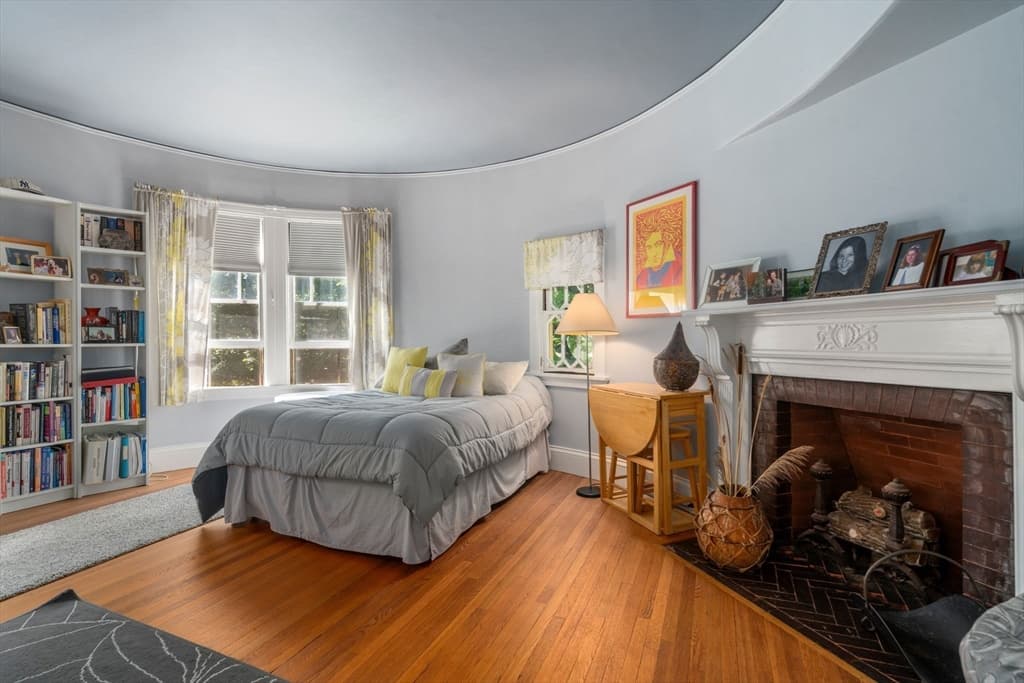 379 Central, Newton MA 02466 photo 16