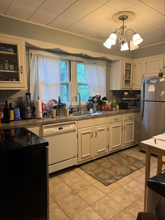 45 Thompkins Avenue, East Longmeadow MA 01028 photo 3