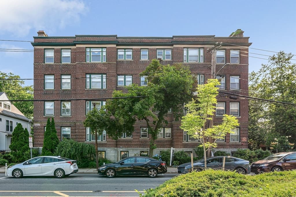 52 Garden St # B2, Cambridge MA 02138 photo 2