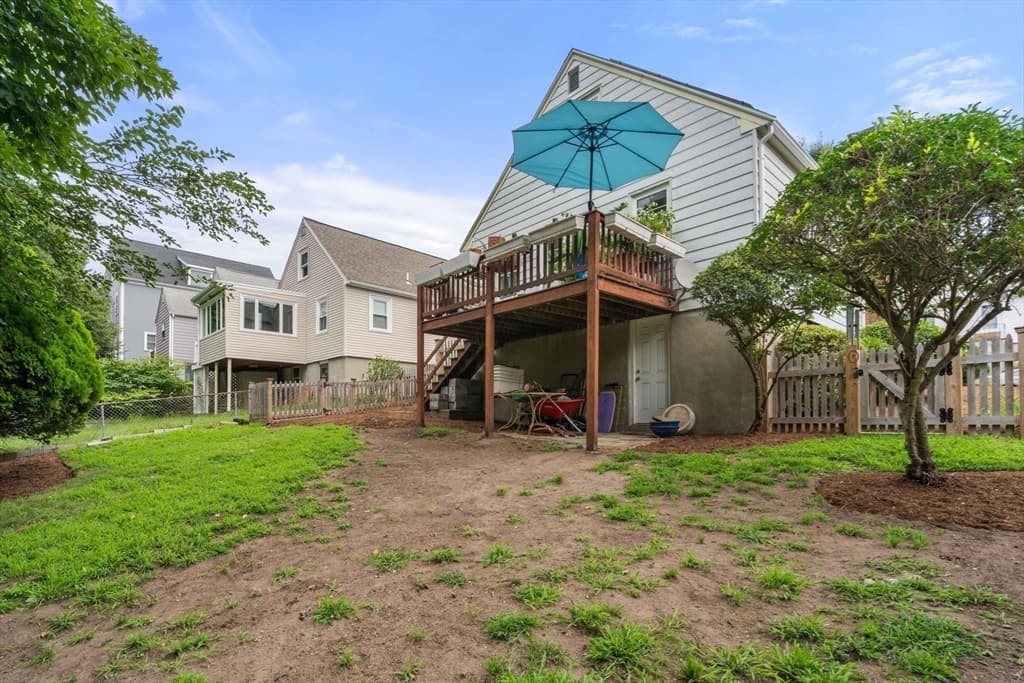 195 Glenellen Rd, Boston MA 02132 photo 22
