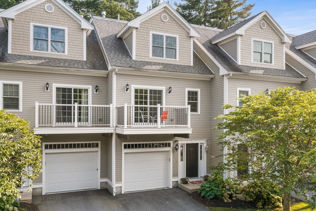 11 Railroad Ave # 7, North Reading MA 01864