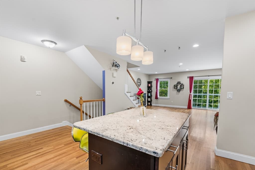 11 Railroad Ave # 7, North Reading MA 01864 photo 11