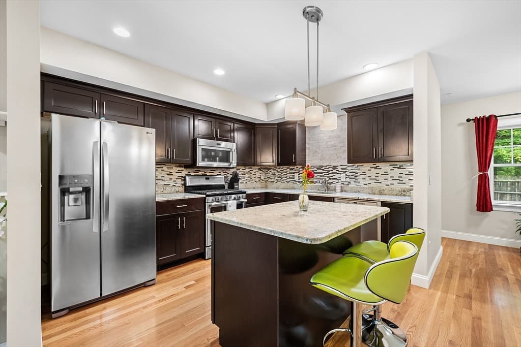 11 Railroad Ave # 7, North Reading MA 01864 photo 8