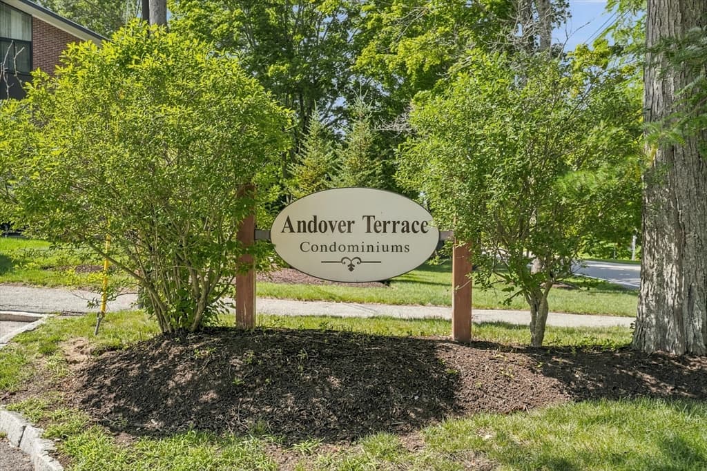 Condominium at 3 Longwood Dr # 103, Andover MA 01810, Andover, photo 2 of 29