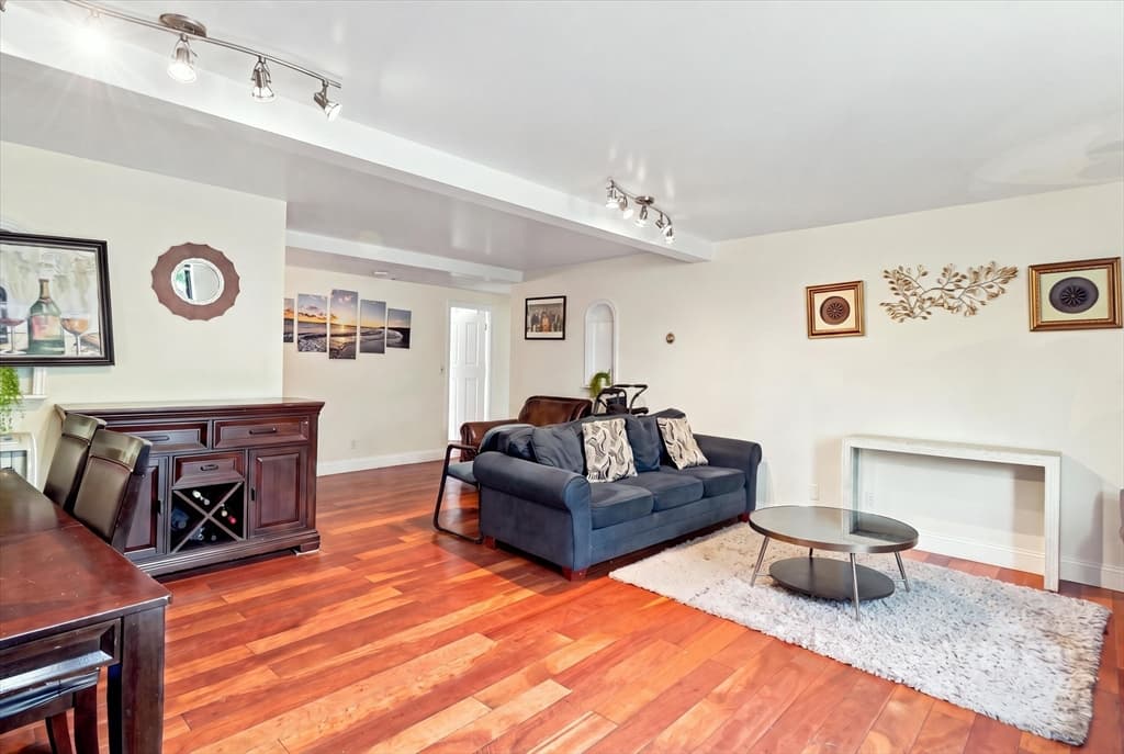 Condominium at 3 Longwood Dr # 103, Andover MA 01810, Andover, photo 7 of 29