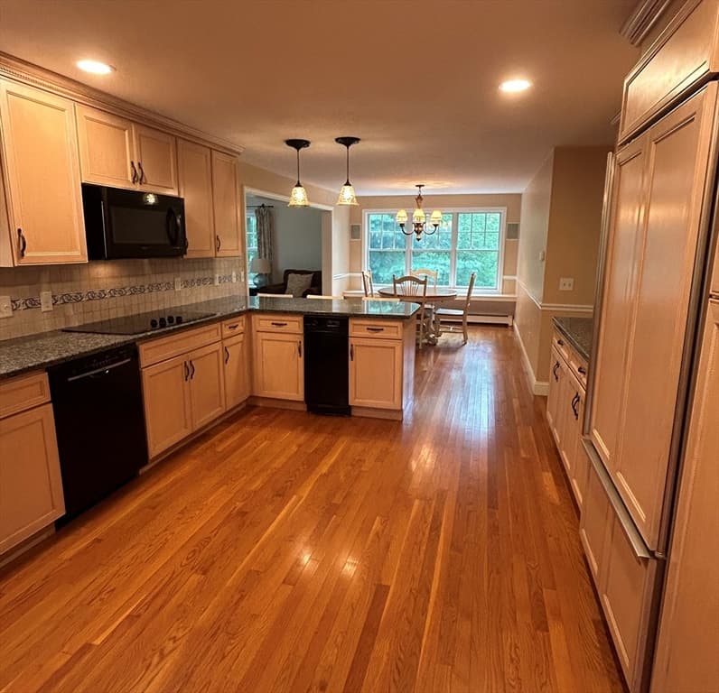 73 Maynard St, Northborough MA 01532 photo 26