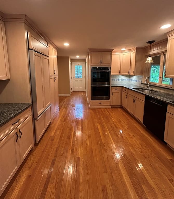 73 Maynard St, Northborough MA 01532 photo 21