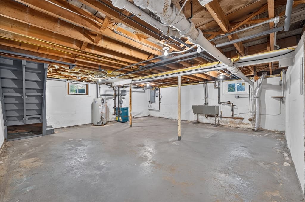 462 Chestnut St, Needham MA 02492 photo 34