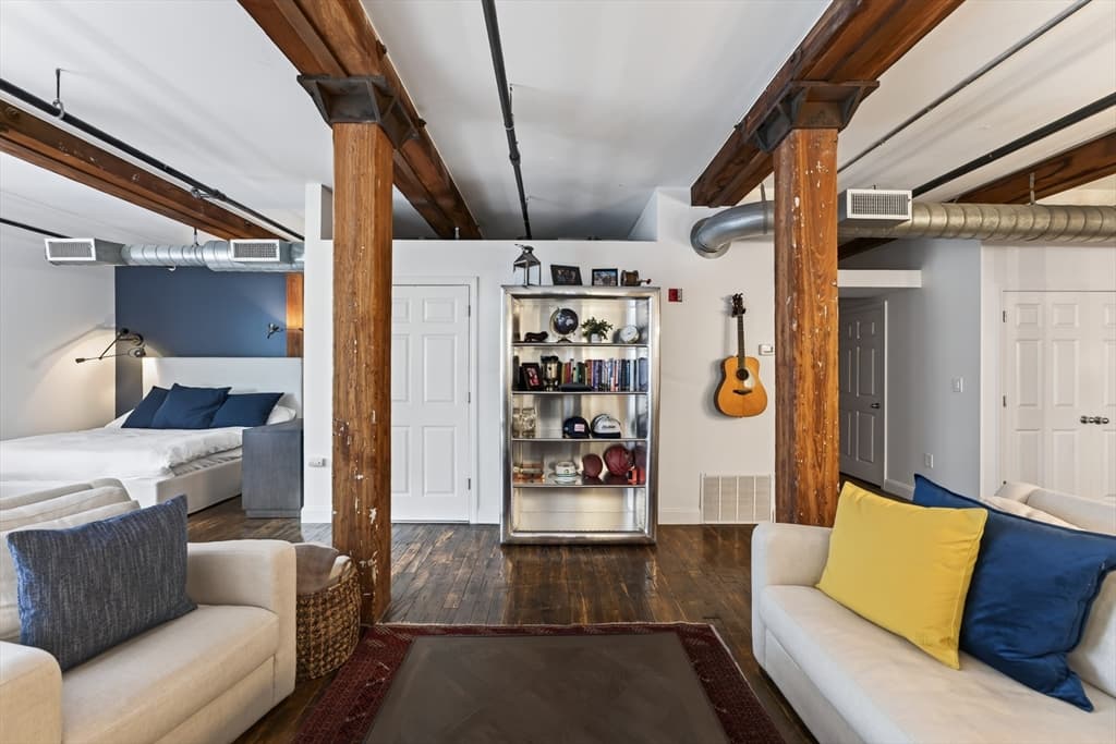 881 E 1st St # 203, Boston MA 02127 photo 14