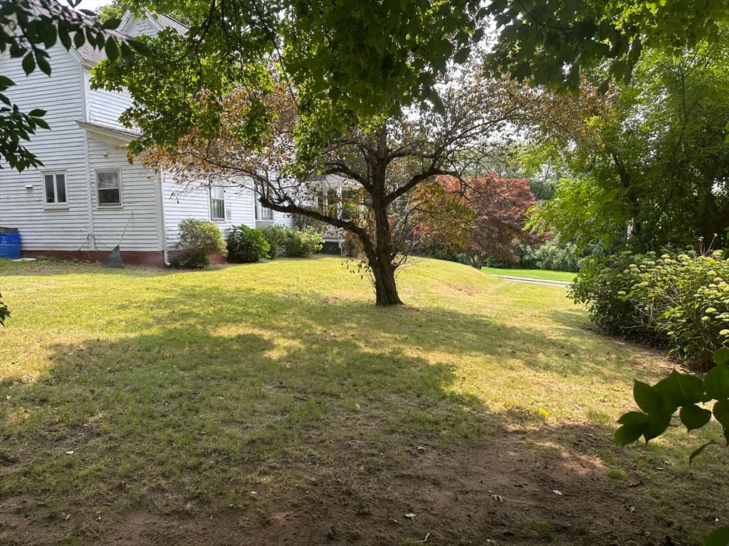 30 School St, East Longmeadow MA 01028 photo 11