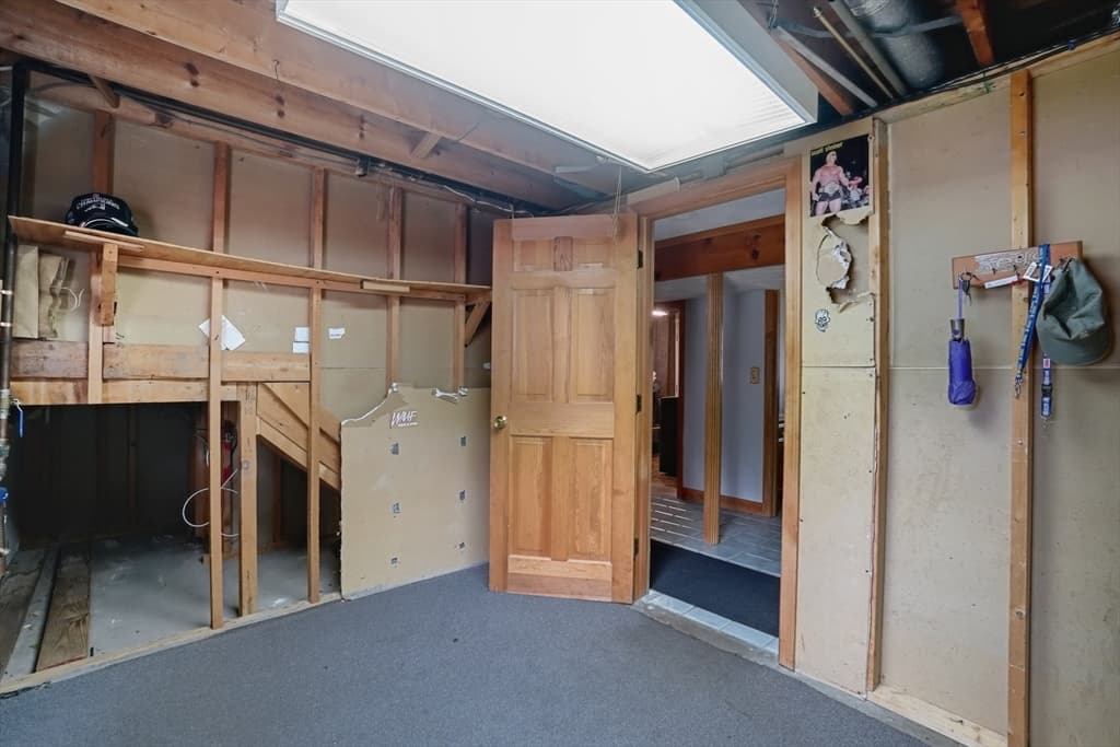 25 Jionzo Rd, Milford MA 01757 photo 28