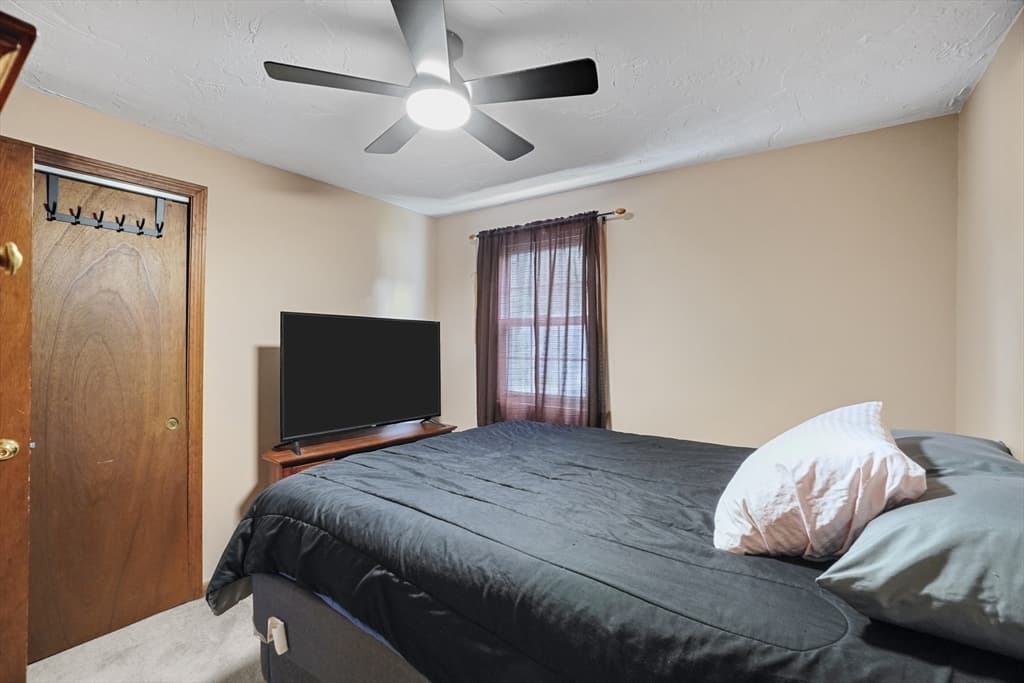 25 Jionzo Rd, Milford MA 01757 photo 19